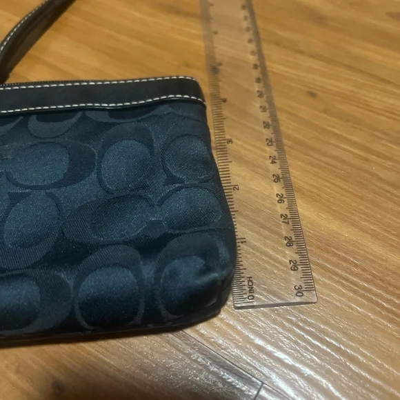 Coach Black Signature Wristlet - Picture 8 of 8